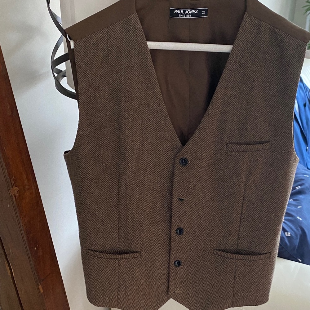 Beautiful chocolate brown tweed vest for that perfect country gentleman look.